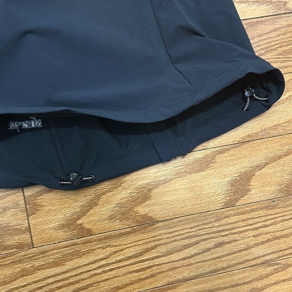 Sherpa Adventure Gear jacket - Picture 7 of 12